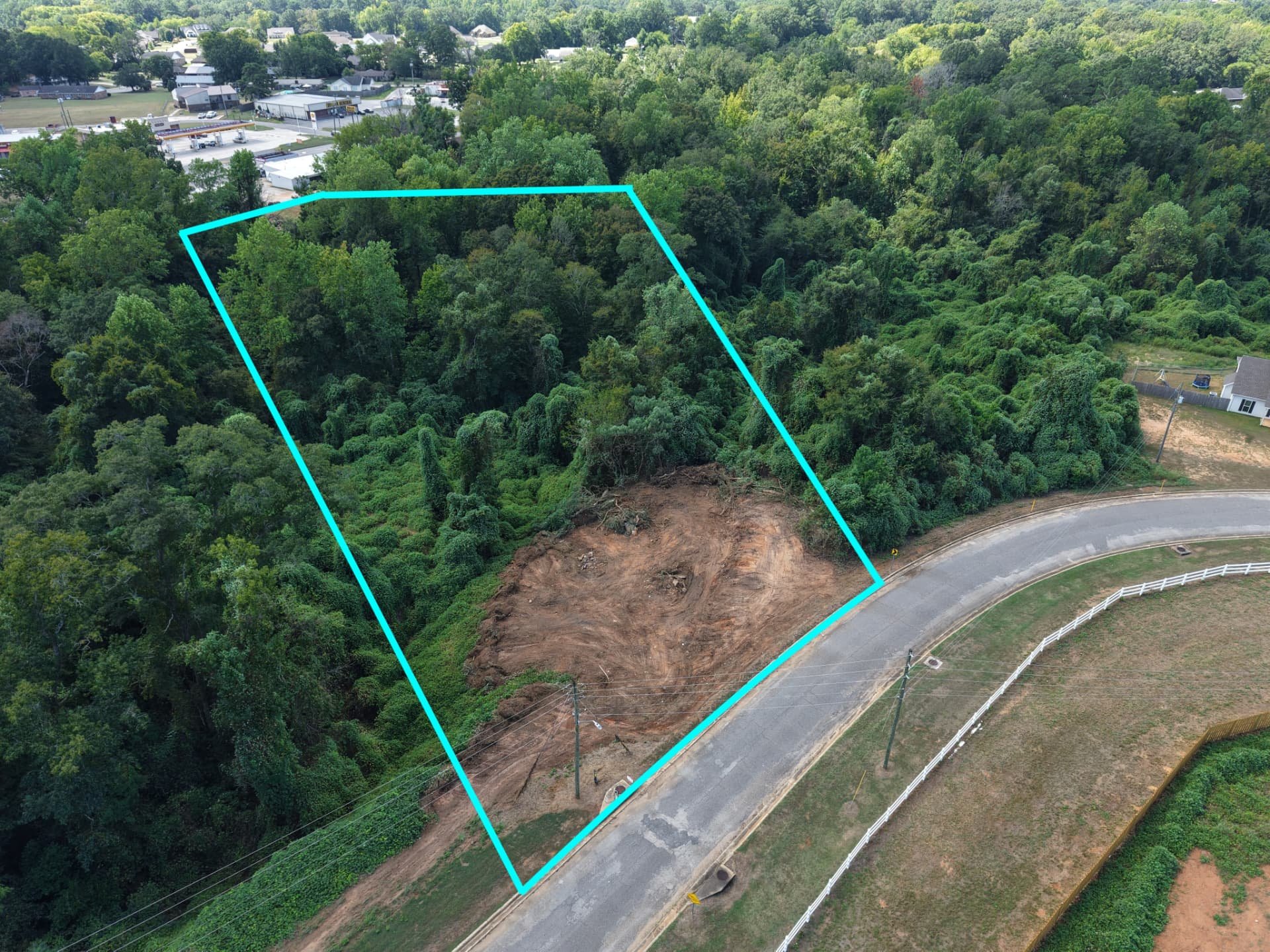 Aerial of Lot 334's 3.90± acres with the lot lines marked
